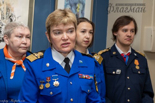 Открытие выставки работ  художника-иллюстратора Евгении Ивановны Стерлиговой _DSC5921